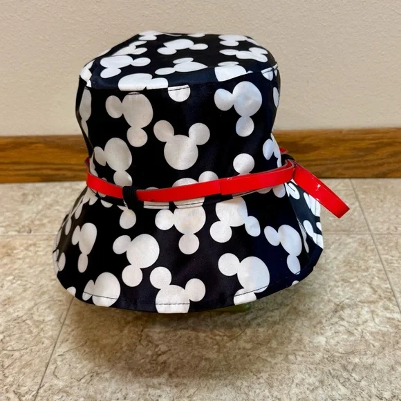 Rare Disney Parks Mickey Mouse Black & White Rain Bucket Hat NEW Rare Disney Parks Mickey Mouse Black & White Rain Bucket Hat  main image 4